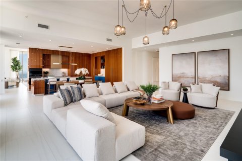 Купить кондоминиум в Майами, Флорида 5 спален, 614.18м2, № 1942176 - фото 14