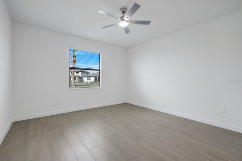 Casa en alquiler en Estero, Florida, 3 dormitorios, 204.57 m2 № 2092310 - foto 11