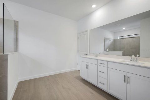 Casa en alquiler en Estero, Florida, 3 dormitorios, 204.57 m2 № 2092310 - foto 12