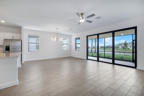 Casa en alquiler en Estero, Florida, 3 dormitorios, 204.57 m2 № 2092310 - foto 5