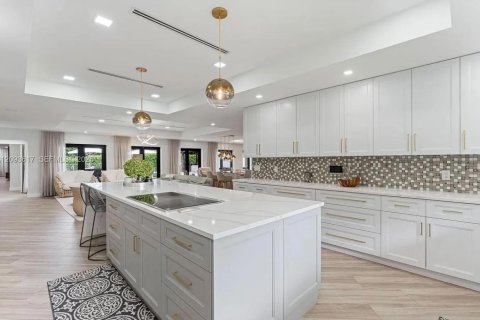 Casa en venta en Southwest Ranches, Florida, 5 dormitorios, 385.17 m2 № 2382139 - foto 11