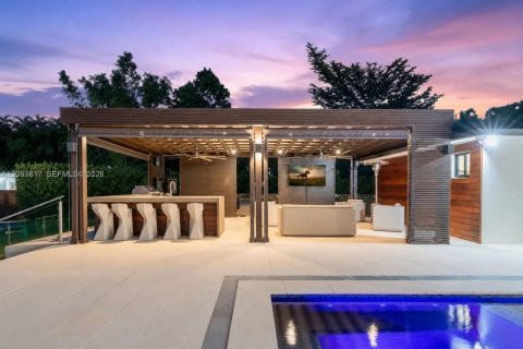 Casa en venta en Southwest Ranches, Florida, 5 dormitorios, 385.17 m2 № 2382139 - foto 6