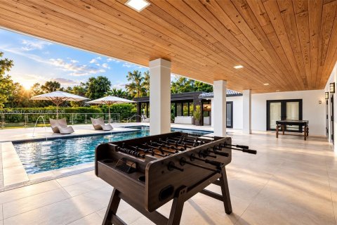 Casa en venta en Southwest Ranches, Florida, 5 dormitorios, 385.17 m2 № 2382139 - foto 2