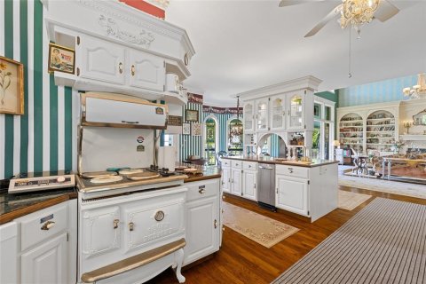 Casa en venta en Haines City, Florida, 5 dormitorios, 749.07 m2 № 1843504 - foto 19
