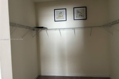 Adosado en alquiler en Homestead, Florida, 3 dormitorios, 169.92 m2 № 2018164 - foto 13