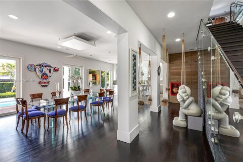 Villa ou maison à vendre à Pinecrest, Floride: 7 chambres, 522.11 m2 № 1980775 - photo 6