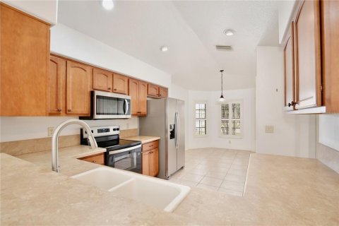 Casa en venta en Leesburg, Florida, 3 dormitorios, 148.74 m2 № 2098010 - foto 6