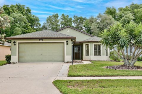 Casa en Leesburg, Florida 3 dormitorios, 148.74 m2 № 2098010