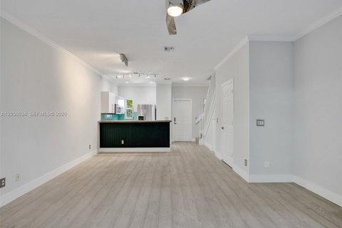 Touwnhouse à louer à Fort Lauderdale, Floride: 2 chambres, 113.71 m2 № 2071337 - photo 8