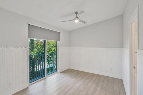 Touwnhouse à louer à Fort Lauderdale, Floride: 2 chambres, 113.71 m2 № 2071337 - photo 15