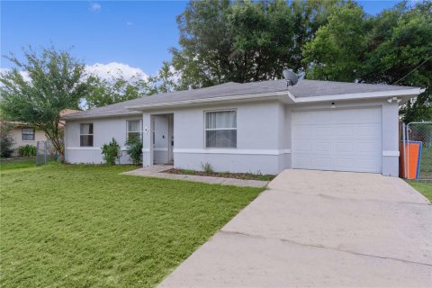 Villa ou maison à vendre à Ocala, Floride: 3 chambres, 108.7 m2 № 1778719 - photo 2