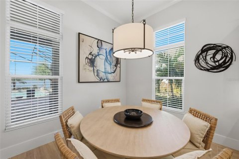 Villa ou maison à vendre à Lakewood Ranch, Floride: 5 chambres, 343.92 m2 № 2430765 - photo 19