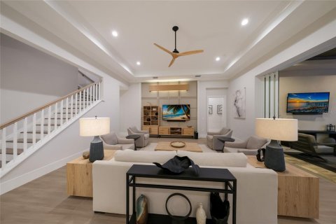 Villa ou maison à vendre à Lakewood Ranch, Floride: 5 chambres, 343.92 m2 № 2430765 - photo 12