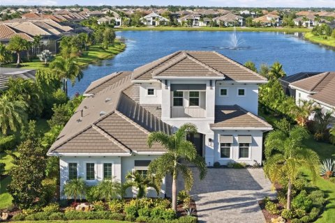Villa ou maison à Lakewood Ranch, Floride 5 chambres, 343.92 m2 № 2430765