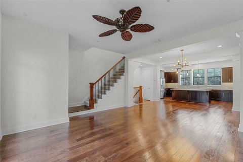 Adosado en venta en Orlando, Florida, 3 dormitorios, 203.08 m2 № 1805251 - foto 13