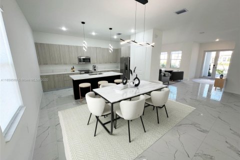 Casa en venta en Davie, Florida, 5 dormitorios, 361.2 m2 № 1882102 - foto 6