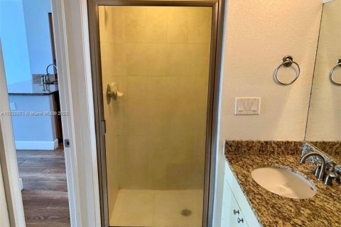 Купить кондоминиум в Холливуд, Флорида 1 спальня, 69.21м2, № 1936555 - фото 26