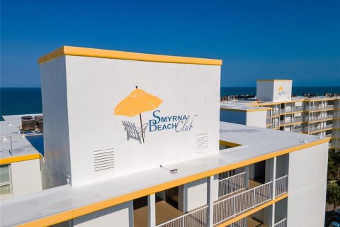 Condo in New Smyrna Beach, Florida, 1 bedroom  № 1717995 - photo 20