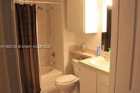 Снять в аренду кондоминиум в Майами, Флорида 1 спальня, 69.68м2, № 1952799 - фото 7