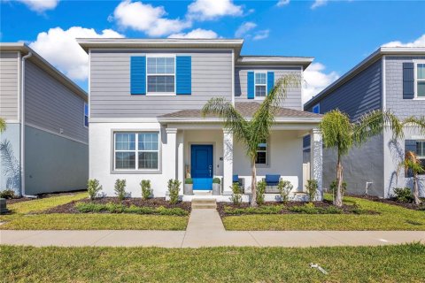 House in Clermont, Florida 4 bedrooms, 203.08 sq.m. № 2166121