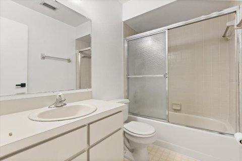 Townhouse in Orlando, Florida 3 bedrooms, 93.65 sq.m. № 1849578 - photo 16