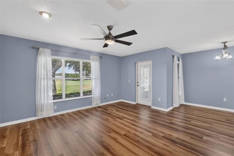Villa ou maison à vendre à Leesburg, Floride: 3 chambres, 212 m2 № 2149837 - photo 17