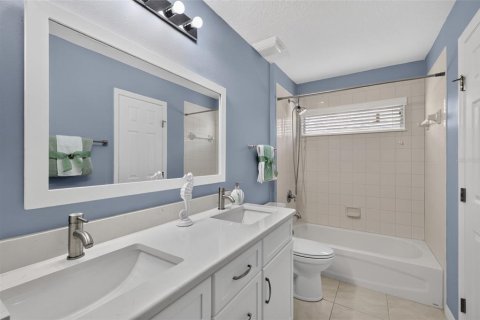 Villa ou maison à vendre à Leesburg, Floride: 3 chambres, 212 m2 № 2149837 - photo 29