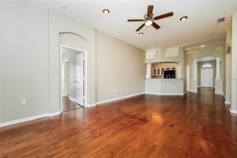 Casa en venta en Riverview, Florida, 3 dormitorios, 191.47 m2 № 2349947 - foto 3