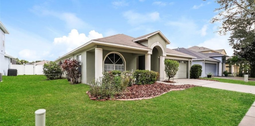 Casa en Riverview, Florida 3 dormitorios, 191.47 m2 № 2349947