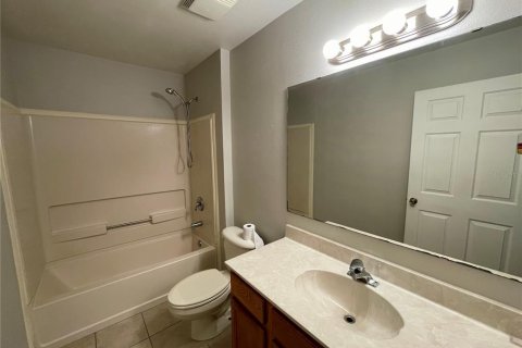 House in Parrish, Florida 4 bedrooms, 166.48 sq.m. № 2157950 - photo 21