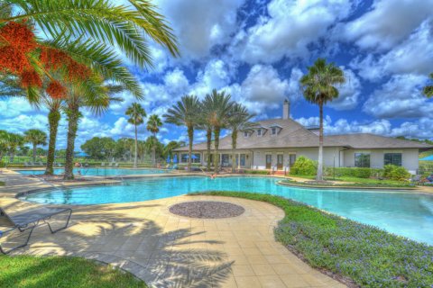 House in Plantation Bay in Ormond Beach, Florida 2 bedrooms, 145 sq.m. № 555567 - photo 1