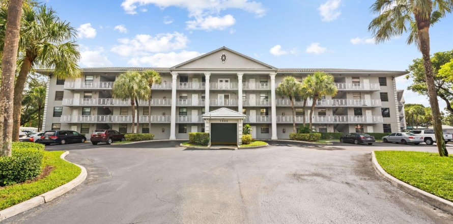 Condo in Davie, Florida, 2 bedrooms № 2265731