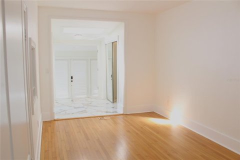 Villa ou maison à vendre à Orlando, Floride: 4 chambres, 278.8 m2 № 2426969 - photo 27