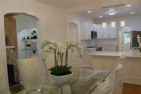 Villa ou maison à vendre à Orlando, Floride: 4 chambres, 278.8 m2 № 2426969 - photo 17