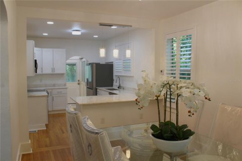 Villa ou maison à vendre à Orlando, Floride: 4 chambres, 278.8 m2 № 2426969 - photo 18