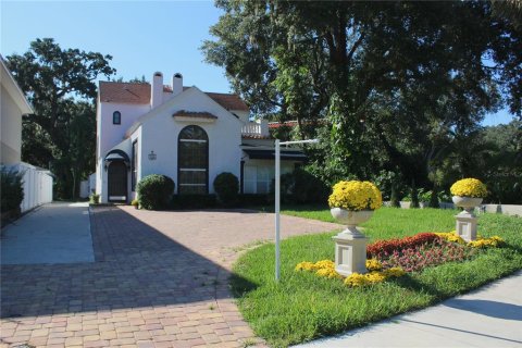 Villa ou maison à vendre à Orlando, Floride: 4 chambres, 278.8 m2 № 2426969 - photo 3
