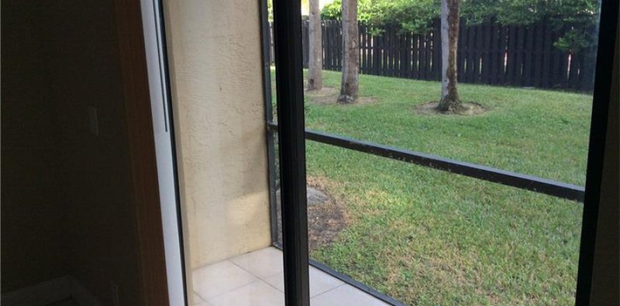 Condominio en Boca Raton, Florida, 2 dormitorios № 1210475