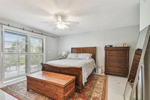 Купить кондоминиум в Палм-Харбор, Флорида 6 комнат, 127.37м2, № 2099517 - фото 5