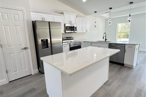 House in Ocala, Florida 3 bedrooms, 144.74 sq.m. № 1870713 - photo 24