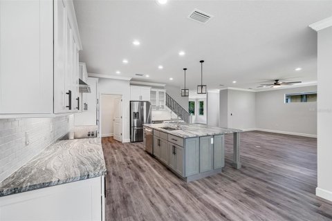 Купить виллу или дом в Тампа, Флорида 4 комнаты, 274.06м2, № 1907066 - фото 17