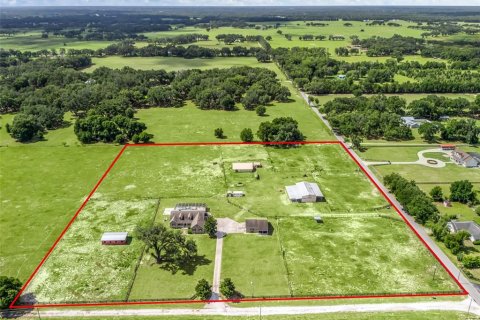 House in Sumter, Florida 3 bedrooms, 367.52 sq.m. № 2155986 - photo 4