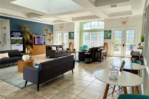 Condo in Kissimmee, Florida, 2 bedrooms  № 1908157 - photo 13