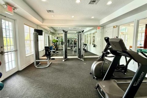 Condo in Kissimmee, Florida, 2 bedrooms  № 1908157 - photo 17