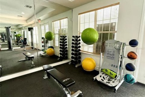 Condo in Kissimmee, Florida, 2 bedrooms  № 1908157 - photo 16