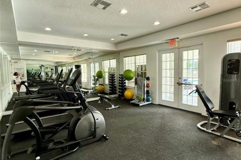 Condo in Kissimmee, Florida, 2 bedrooms  № 1908157 - photo 18