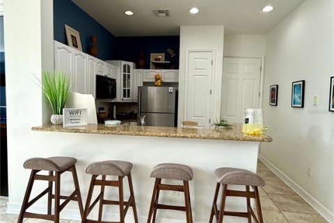 Condo in Kissimmee, Florida, 2 bedrooms  № 1908157 - photo 14