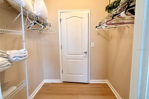 Condo in Kissimmee, Florida, 2 bedrooms  № 1908157 - photo 7