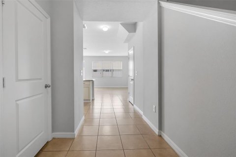 Adosado en venta en Kissimmee, Florida, 4 dormitorios, 152.08 m2 № 1675728 - foto 2