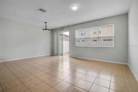Adosado en venta en Kissimmee, Florida, 4 dormitorios, 152.08 m2 № 1675728 - foto 6