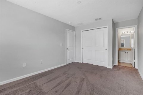 Adosado en venta en Kissimmee, Florida, 4 dormitorios, 152.08 m2 № 1675728 - foto 11